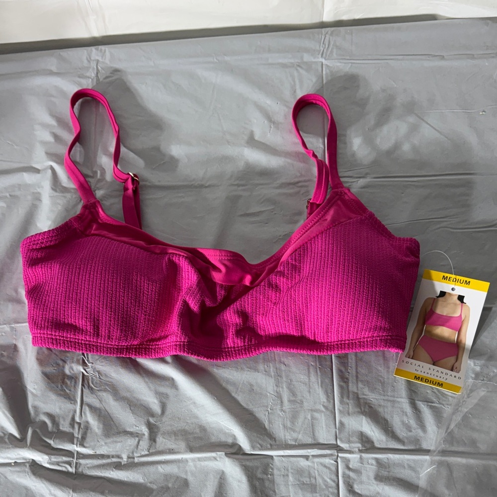 Social standard by Sanctuary pink swim top